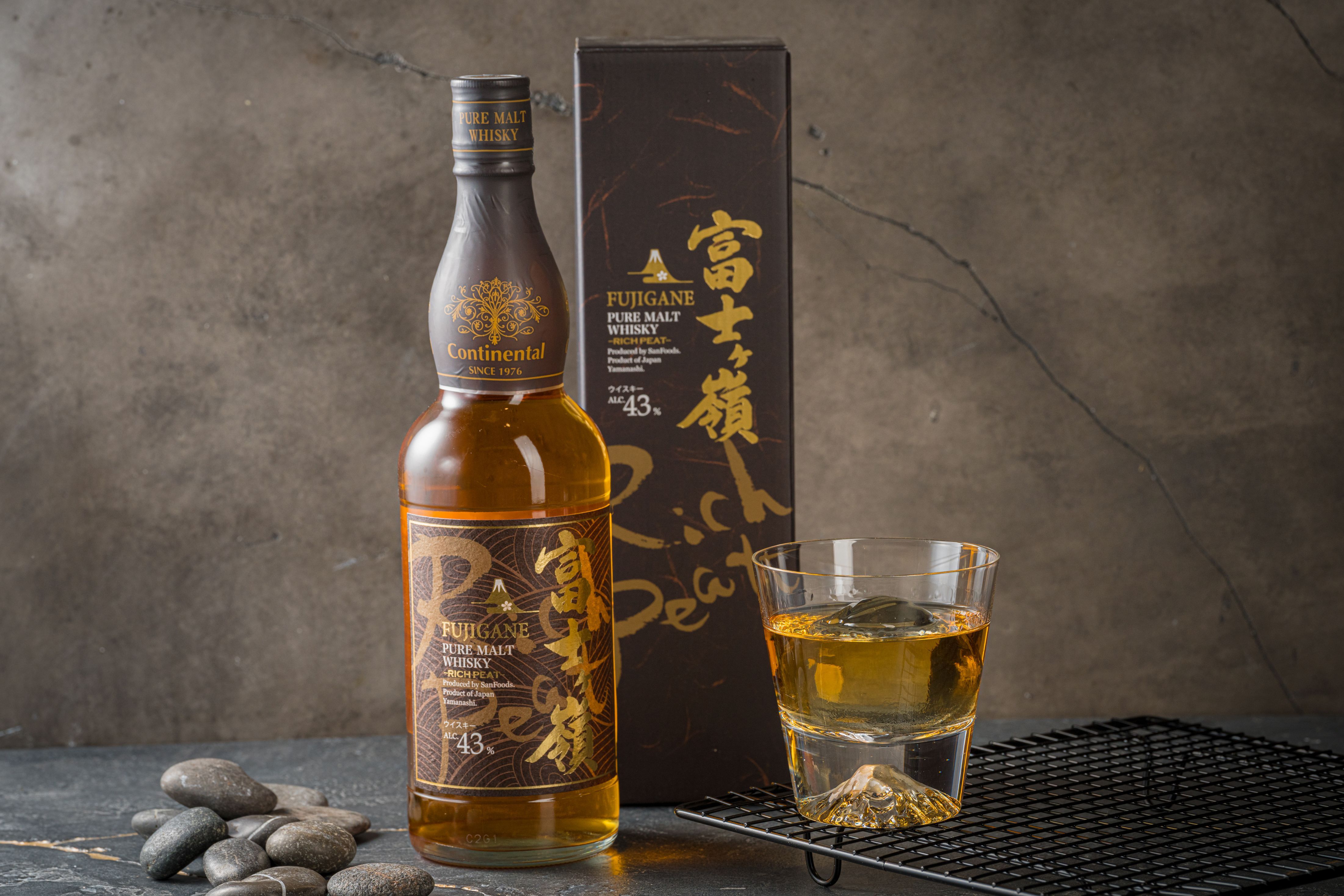 Fujigane Rich Peat Pure Malt Yamanashi Whisky